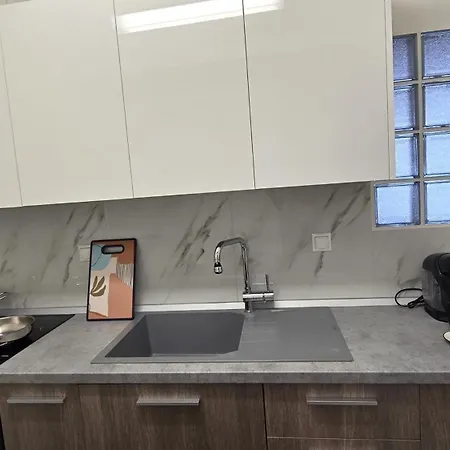 Epsilon - Premier & Easy Parking By Optimum Link Κατερίνη