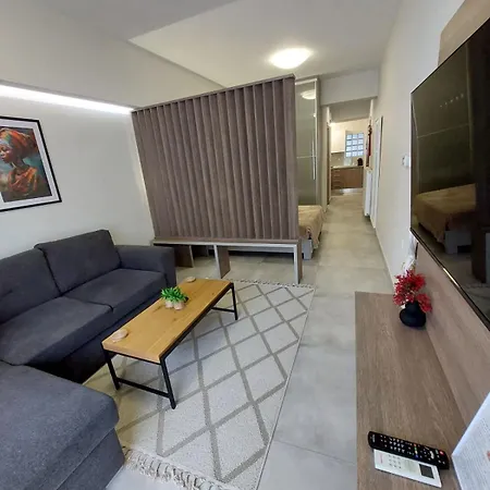 Epsilon - Premier & Easy Parking By Optimum Link * Katerini